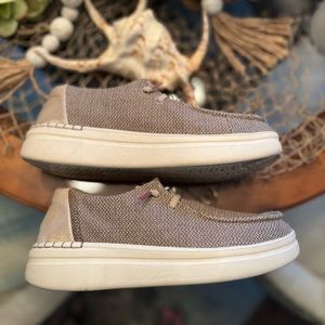 Hey Dude Wendy Rise Rose Gold/Warm Tan women’s 7